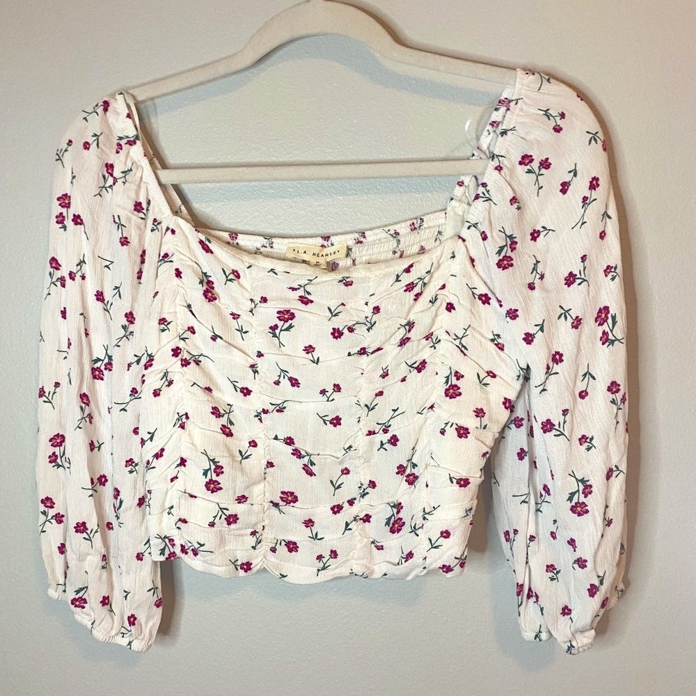 Pacsun Floral White Crop Top